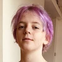 Amy Scully's Instagram, Twitter & Facebook