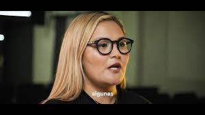 Ruth Ost de Martínez Es hija de los misioneros Daniel y Ruby Ost,  fundadores de Centro de Fe, Esperanza y Amor, A.R. Casada con Victorio  Martínez (+) durante 48 años, misionera en