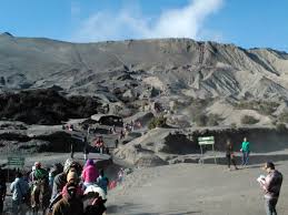Berisi contoh surat pribadi pendek untuk sahabat, teman, orang tua, keluarga, dan untuk guru sehari sesudah liburan, aku pergi ke desa kakek dan nenekku. Jalan Jalan Ke Gunung Bromo Catatanku