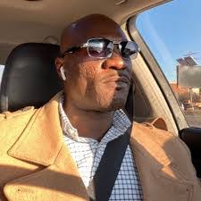 Sean Mcgruder's Instagram, Twitter & Facebook