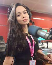 Jun 07, 2021 · viral youtuber 'baru nak up' sanggup panjat pokok pakai baju kurung, tak kisah dikata macam monyet demi content isnin, 07 jun 2021 8:00 pm. 12 8k Likes 142 Comments Annie Mosha On Instagram Degaq Radio Era Na Sat Lagi Lagu Baru Nak Up 12pm Radio Era Je Johor 104 5fm Strea Beauty Hair Annie
