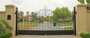 Gravel is generally one of the most affordable options for driveway design and is a good look for spanish style homes. Driveway Gates Garage Doors Unlimited Gdu Garage Doors