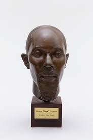 Lloyd Linton's Instagram, Twitter & Facebook