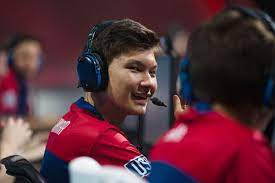 17 Year Old Overwatch Pro Becomes League S Highest Paid Player After 150 000 Deal Techspot