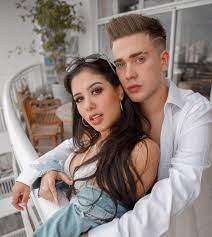 Luis mariz meninos namorados personagens tumblers youtubers ps fotos. Foto De Casal Luis Mariz Cantores Famosos Fotos De Casais