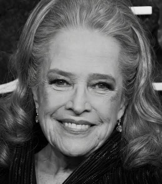 Kathy Bates' journey with cancer and lymphedema