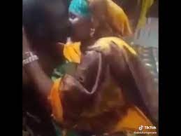 Watch the somali wasmo, 2 minutes 29 seconds video on xvideos. Somali Wasmo Live Ah Run Naag La Dhuqayo Si Live Niiko 2020 Youtube