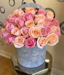 Pin By L Amour Toujours Flower Boutiq On Flower Arrangements Peach Wedding Flowers Fresh Flowers Arrangements Peach Flowers