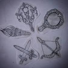 Rangeloliveira Estudioestudo Bananalstreet Rangeltattooing Orixa Orixas Orisa Oxum Osum Oxossi Ogum Ogunh Tatuagem De Orixas Tatuagem Minitatuagens Seus instrumentos, além da espada são: tatuagem de orixas