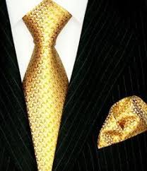Black And Gold Tie Black Suit With Gold Tie And Gold Pocket Square Well Dressed Men Gold Pocket Square Wedding Suits Men