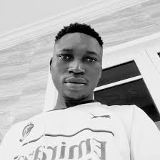 Cyclists traveling from Zimbabwe to Nigeria