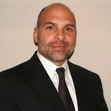 Eric Amendola's Instagram, Twitter & Facebook