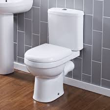 wc keramik mit wc schussel und spulkasten image 1 toilet back to wall toilets wall hung toilet