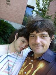 Has anyone had success in Seattle finding homeless placement for people who  identify as non-binary? I guess I'm asking are there lgbtq specific  shelters in the Seattle area