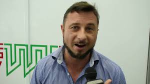 La Municipalidad premió a un tarjetero del barrio San Martín con el sorteo  de un TV LED de 43’’