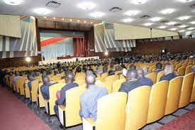 Au cours de la plénière, la ministre de la justice rose mutombo a présenté, en mode d'urgence, l'économie du projet de loi pour la prorogation de l'état d'urgence. Rdc Le Reglement Interieur De L Assemblee Nationale Adopte Actualite Cd