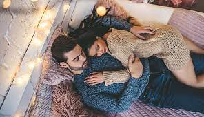 30 Things To Talk About With Your Girlfriend & Feel Closer Than Ever