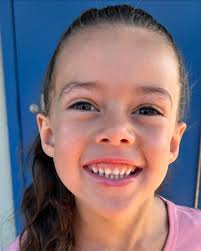 M is official a Kindergartener!!! … Today was her first day. It was a short  and very successful day. … The morning started early. We had a new visual  schedule that helped