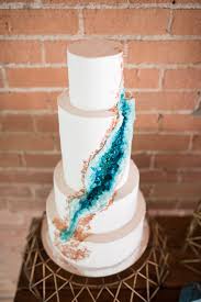 Pink And Purple Modern Warehouse Wedding Ideas Geode Cake Wedding Contemporary Wedding Cakes Geode Wedding
