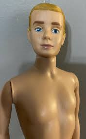 VINTAGE 1961 BARBIE KEN PONYTAIL DOLL Case, Ken Doll And Clothes