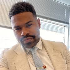 Andrea Lennon and Henry Hallie's Wedding Website