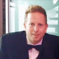 Jeremy Hare's Instagram, Twitter & Facebook