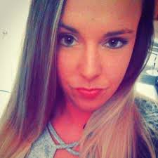 Vicki Ernst (@vernst4892)