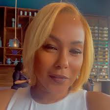 Latoya Davidson-Waldron