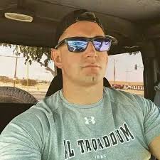 Sending happiness to the brave soldiers