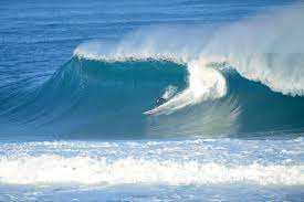 There are fun waves in oahu year round and tons of breaks. Sunset Beach Surf Report Live Surf Cams 16 Day Surf Forecast Surfline