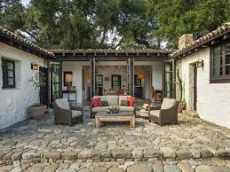 Some haciendas were plantations, mines or factories. Stunning Spanish Style Hacienda Ranch In Ojai