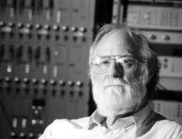 Radio emission from the 27 December 2004 giant flare from SGR 1806-20