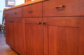 3 dovetail full extension drawers and 2 soft close doors, concealing a hidden drawer and shelf provide a variety of storage options to help keep. Mission Style Cherry Kitchen Cabinets With Solid Field By Conklin Designs Kitchen Cabinet Styles Mission Style Kitchen Cabinets Shaker Style Kitchens