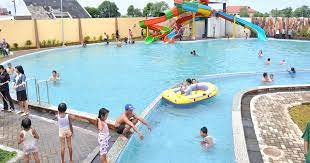 Her birthday, what she did before fame, her family life, fun trivia facts, popularity rankings, and more. Info Harga Tiket Masuk Waterboom Museum Kretek Kudus Penawisata Com