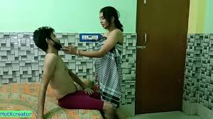 Desi beautiful bhabhi romantic sex at home! Come again and fuck me! -  XNXX.COM