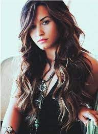 The Stylish Long Wavy Ombre Hairstyle With Side Swept Bangs Natural Wavy Hair Long Hair Styles Long Layered Hair
