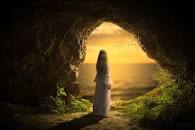 Resultado de imagen para cueva y mujer