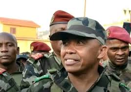 𝗙𝗶𝗹𝗼𝗵𝗮, 𝗞𝗼𝗹𝗼𝗻𝗲𝗹𝘆 𝗥𝗮𝗻𝗱𝗿𝗶𝗮𝗻𝗶𝗿𝗶𝗻𝗮 𝗠𝗶𝗰𝗵𝗮𝗲𝗹 :  𝗡𝘆 𝗸𝗮𝗿𝗮𝗺𝗮𝗻𝘆 𝗮𝗺𝗶𝗻'𝗻𝘆 𝗺𝗮𝗵𝗮 k𝗼𝗹𝗼𝗻𝗲𝗹y 𝗮𝘇𝘆  𝗶𝗵𝗮𝗻𝘆 𝗻𝗼 𝗿𝗮𝗶𝘀𝗶𝗻𝘆. Ny karamany amin'ny maha Kolonely azy ihany  no raisin'ny filoham-panjakana ...