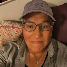 Jill Salgado's Instagram, Twitter & Facebook