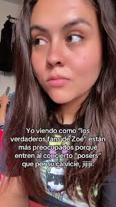 Jajajajajaja, es humorrr, eeeh. Ya estamos grandes para andar peleando  quien es más fan. #humor #zoe #conciertozoe