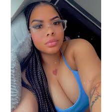 SHARE THE NEWS: Rod Wave returns to Chicago with special guests Moneybagg  Yo, Toosii, Lil Poppa, Dess Dior, and Eelmatic! 🎫 ON SALE: NOV 27 (10 AM)  ➡️ DETAILS: unitedcenter.com/2025rodwave