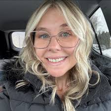 Inflatable boat cover deflating, common issue?