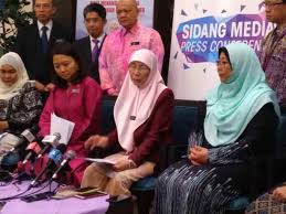 Walaupun justifikasi, tidak dapat dinafikan bahawa terdapat banyak kesan negatif daripada perkahwinan bawah umur sebegini. Kerajaan Wujud Pelan Strategi Atasi Kahwin Bawah Umur