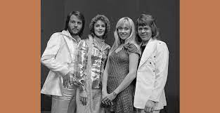 De wereldberoemde band abba heeft deze week hun comeback aangekondigd. Fxbs1c6bfsypem