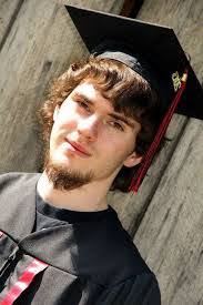 Logan Nantz's Instagram, Twitter & Facebook