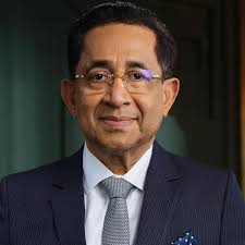 Amazon.com: Spreading Joy: How Joyalukkas Became the World's Favourite  Jeweller eBook : Alukkas, Joy, Scaria, Thomas, Jain, Nidhi, Scaria, Thomas,  Jain, Nidhi: Kindle Store