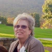 Linda Farkas's Instagram, Twitter & Facebook