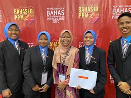 Maka tidak jarang mereka bakal memunculkan pernyataan maupun pertanyaan yang terkesan. Sainsrembau Sur Twitter Tahniah Diucapkan Kepada Pasukan Debat Bahasa Melayu Yg Berjaya Melayakkan Diri Ke Peringkat Kebangsaan Pertandingan Bahas Piala Perdana Menteri Kali Ke 47 Yg Akan Diadakan Di Smap Kajang Pada