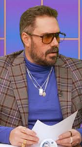 Everyone should hype up their boys the way Lavonte David hypes up Mike  Evans. New 'Gruden Goes Long' out now