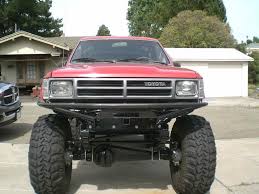 Sweet 87 Toyota With A Solid Axle Swap Toyota Pickup 4x4 Toyota 4x4 Toyota Lift